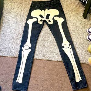 Skeleton pants Loved these a lot but want to switch up style 🙃⛓️